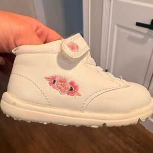 Adorable White Baby Walker Shoes with Floral Design